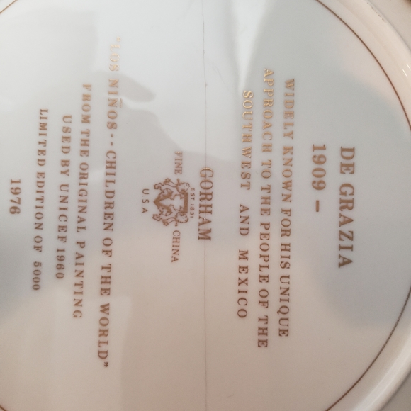 DE GRAZIA GORHAM  "LOS NINOS--CHILDREN OF THE WORLD" FINE CHINA PLATE - Picture 6 of 6